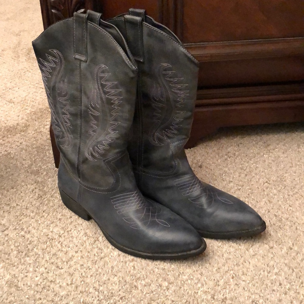 Wide calf Rampage Cowboy Boots